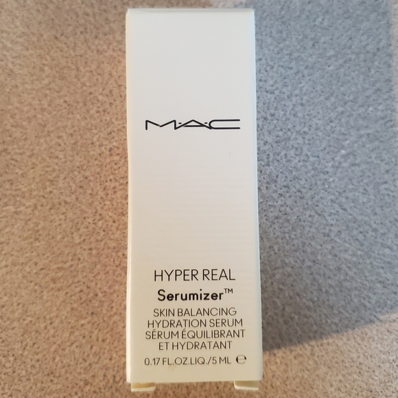 M.A.C Hyper Real Bundle Serumizer & SkinCanvas Balm Mini Sizes - Picture 2 of 13